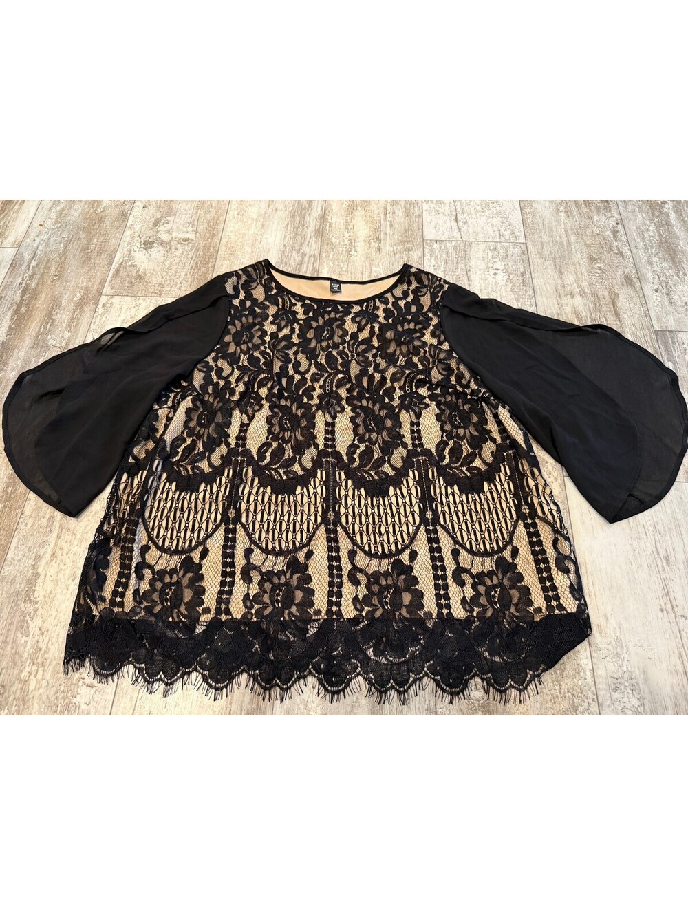 SHEIN Curve Womens 4XL Black Lace Bell Sleeve Top Goth Romantic
